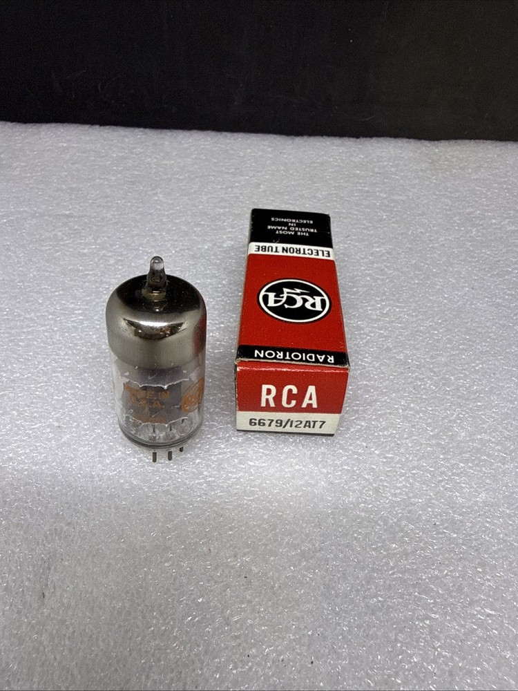 RCA Electronic Tube #6679 / 12AT7 Vacuum Tube NIB