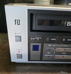 1984 Sanyo Beta Hi-Fi Stereo Betamax VCR7200 – Read Description As/Is