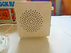 RARE GE C3300 WHITE CLOCK AM RADIO ALARM VINTAGE NEW? PETER MAX STYLE 1971 MIB