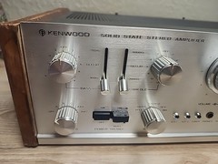 Kenwood Model KA-7002 Solid State Stereo Integrated Amplifier Works Read Please