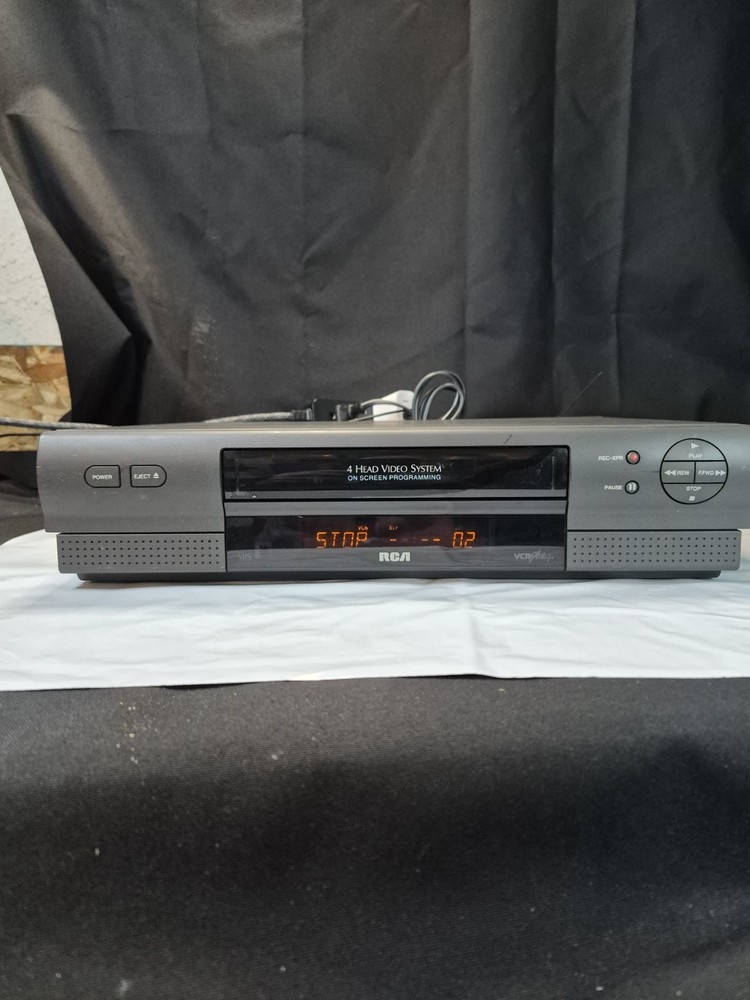 RCA VR528 VCR VHS 4-Head Video Cassette Player Recorder System, Works Perfect