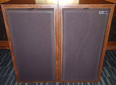 AAL STUDIO SERIES STEREO SPEAKERS VINTAGE 1972 AMERICAN ACOUSTIC LABS