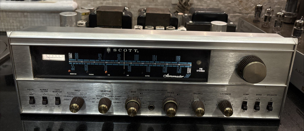 Scott Stereomaster 380 AM/FM Stereo Receiver “Unicorn” 85 WPC Perfect Condition