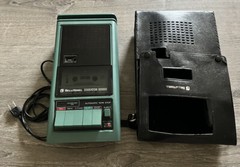 BELL & HOWELL Cassette Player/Recorder Model 3081B Educator Series W Case