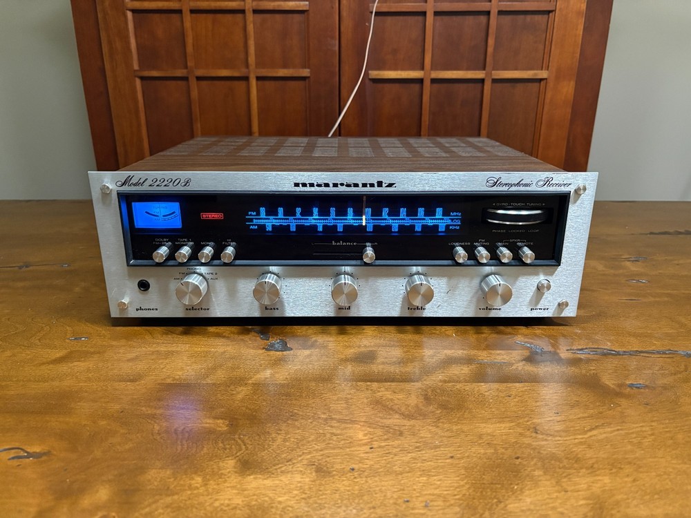Marantz 2220B Stereo Receiver – Serviced – See Listing