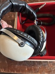 Pioneer SE-30A Head Phones – Cup Style – Large Plug