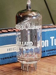 12AX7A/ECC83 Mullard MaxiPreamp2/TV7 tested (1) tube lot