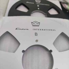 Custom one pair 10.5 ” high-quality aluminum crown international tape reel