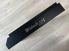 McINTOSH MC225 AMPLIFIER LOGO EMBLEM BADGE BLACK+BRUSHED – for DIY