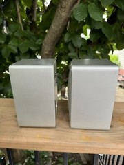 Vintage Realistic 40W Minimus 7 Silver Metal Book Shelf Speakers JAPAN – Tested