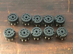 NOS – Lot of 10 Black 9-Pin Vacuum Tube Sockets #100