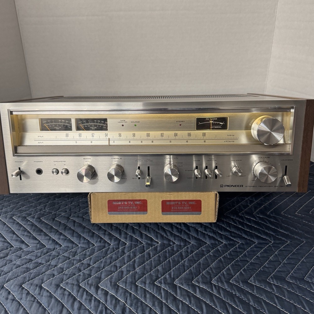 PIONEER SX-780 VINTAGE AM/FM STEREO RECEIVER – SERVICED – CLEANED – TESTED