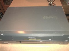 Toshiba W-422 VCR VHS Player Recorder 4 Head Commercial Skip , Tested, No Remote
