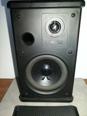 Mini Advent Indoor/Outdoor Single Speaker Tested Working Perfectly Nice Sound