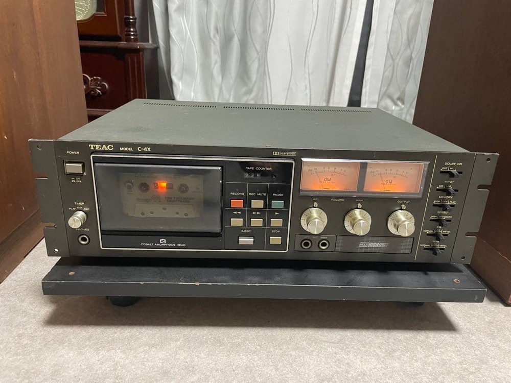 TEAC C-4X Cassete Deck 4-track 2-channel stereo system Audio Vintage