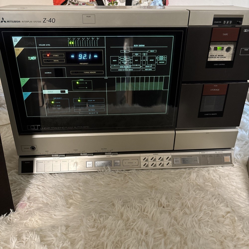 Mitsubishi Z-40 Interplay Vertical Turntable