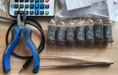 Nixie clock kit. 6 x 14 tubes. No soldering. Everything included. Wood case.