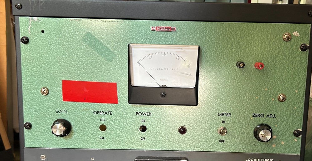 Vintage Hunter Tube Amplifier Chassis — Rack Mountable