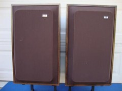 Awesome Vintage Micro Acoustics (MA) FRM-1 Floor Speakers – Reconditioned.