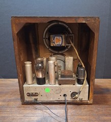 Old Antique Wood Crosley Fiver 517 Vintage Tube Radio -Restored Working Tabletop