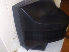 Vintage Sharp 25K-M100 CRT TV Retro Gaming Television No Remote 1998