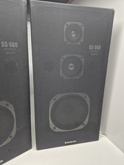 Sanyo SS-560 Floor Speaker Pair 8 Ohm Impedence Walnut Vinyl Veneer Tested