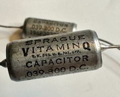 Lot of 3 Sprague Vitamin Q 196P39393S2 .039uF 300VDC Capacitors USA