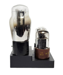 Vacuum Tube Display Stand Holder 4 pin & Octal 8 pin socket: 300B, 45, 6SN7, 6L6