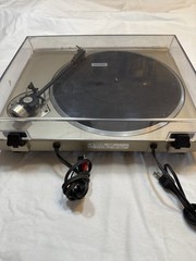 Pioneer PL-8 Quartz-PLL Electronic Control Direct Drive Full-Automatic Turntable