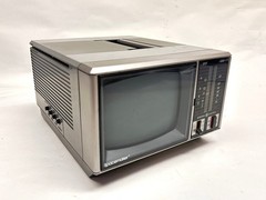 Vintage General Electric GE Portable TV Model 7-7130A 1986 WORKING Clean!