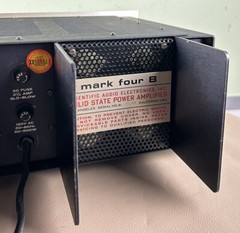 SAE MARK FOUR B AMPLIFIER WITH MARK ONE PREAMPLIFIER STEREO SYSTEM NICE