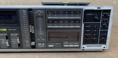 Sanyo Beta Hi-Fi Stereo Betamax- VCR7200 – FOR PARTS/REP Power Tested No Remote