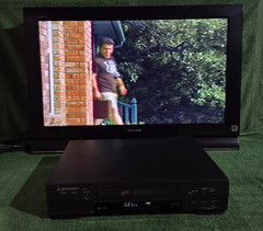 Mitsubishi HS-U446 VCR VHS Player, Tested & Working, No Remote