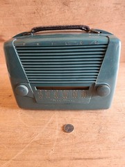 Philco Transitone 49-601-121 Tube Radio AM Green Incomplete Parts USA Vintage