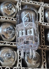 100 x 6n2p-ev tubes 60’s-80’s NOS USSR ~ ecc83 12ax7 ecc803
