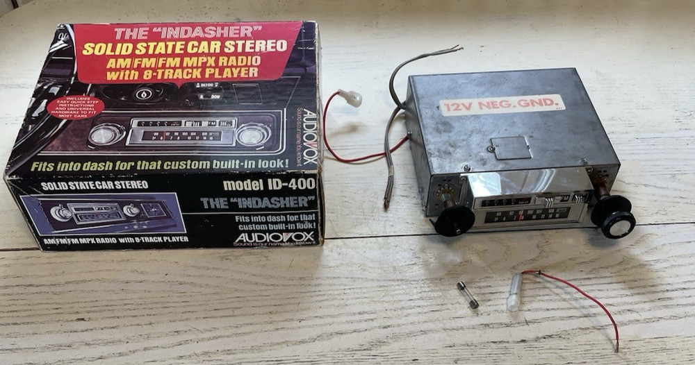 Audiovox Car Stereo 8 Track AM/FM Radio ID-400 Japan UNTESTED 1970’s