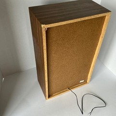 Vintage Bookshelf Speaker Wood Grain Single 14in Brown Fabric Grill