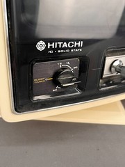 Vintage HITACHI Cube Style TRANSISTOR TV MODEL I-48; Circa 1976