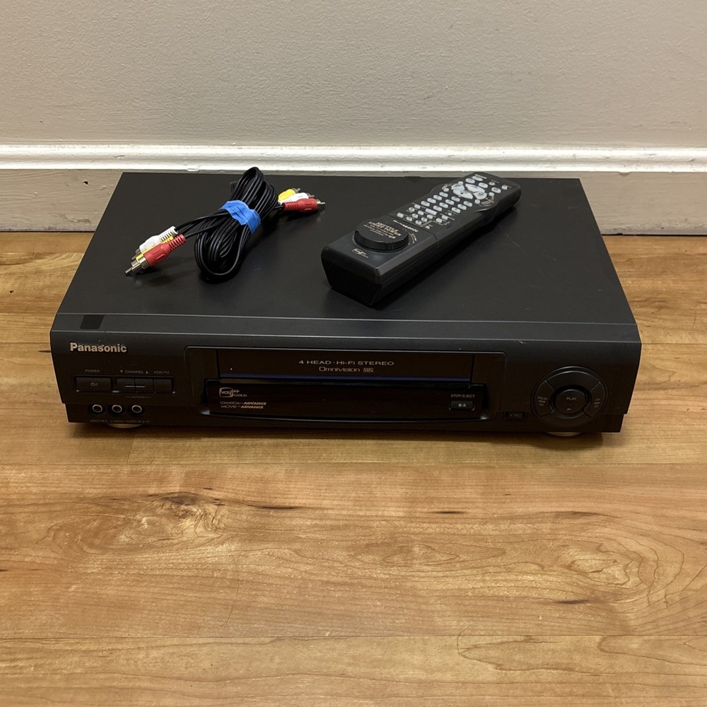 Panasonic PV-V4640 Omnivision Blue Line VCR Plus Gold VHS Player W/REMOTE