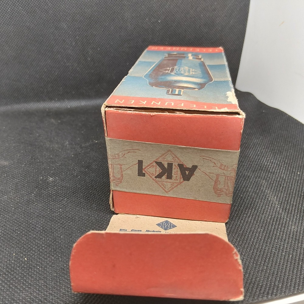 AK1 TELEFUNKEN TUBE UNOPENED BOX n1305