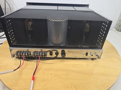McINTOSH Mc 2105 AMP PROFESSIONALLY SERVICED VIDEO INCLUDED AND FACTORY SHIP BOX