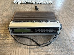 General Electric Radio – Model 7-4655B – Good Condition