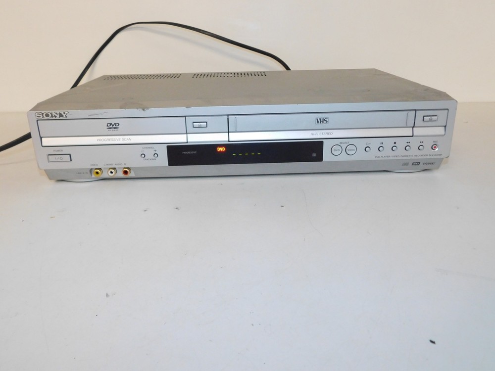 SONY DVD PLAYER/VIDEO CASSETTE RECORDER SLV-D370P (TPS23)