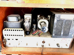 ANTIQUE TV DEWALD HAS 630 CHASSIS 1940S MODEL BT-100
