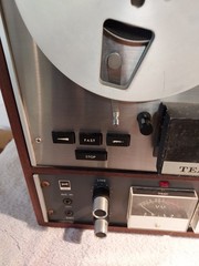 TEAC A-4010 -AUTO REVERSE –EXCELLENT CONDITION