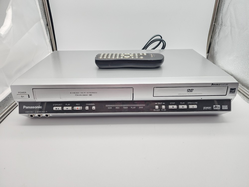Panasonic Vcr Dvd Combo Model PV-D4745S W/ Remote- Tested Working