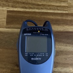 Sony Watchman FDL-221R 2.2″ Color LCD Television Combo FM/AM Radio (BLUE) TESTED