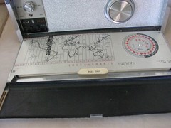 Vintage ZENITH Royal 3000-1 Trans-Oceanic FM/AM/LW/SW Multiband Portable Radio