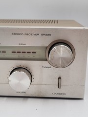 Vintage Marantz SR220 Stereo Receiver Silver Face – UNTESTED For Parts/Repair