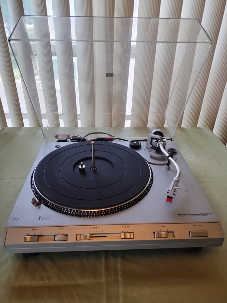 MCS 6701 TURNTABLE WORKING DIRECT DRIVE VINTAGE BOTH SPINDLES FULL AUTO AT CART